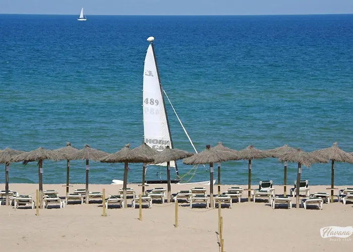 Casa Adosada En Platja De Pals By Apartaments Golf